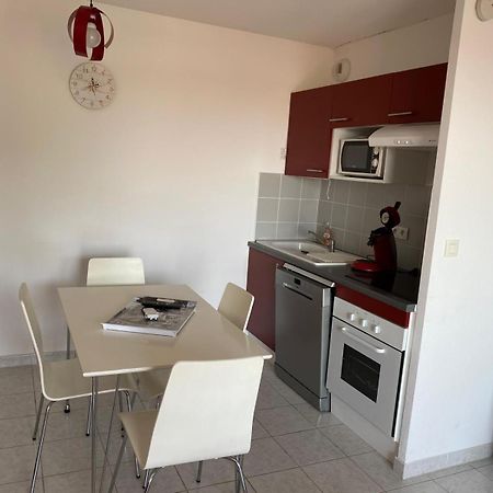 Appartement 4 Pers - Terrasse - Vue Mer - Proche Plage Saint-Pierre-la-Mer  Dış mekan fotoğraf